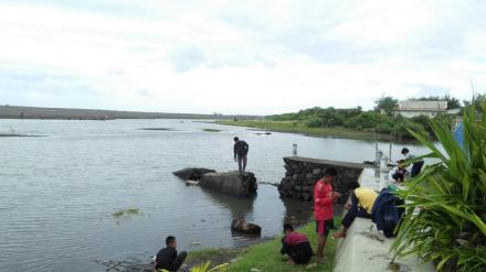 BERKAH MUSIM HUJAN DI TEMPAT WISATA PESONA PENGKLIK